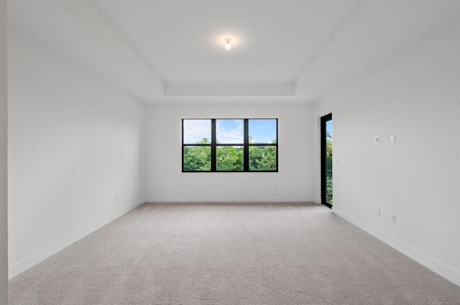 Spacious, unfurnished interior of a new home in , Boca Raton (Image 28). Spacious, unfurnished interior of a new home in , Boca Raton (Image 28).