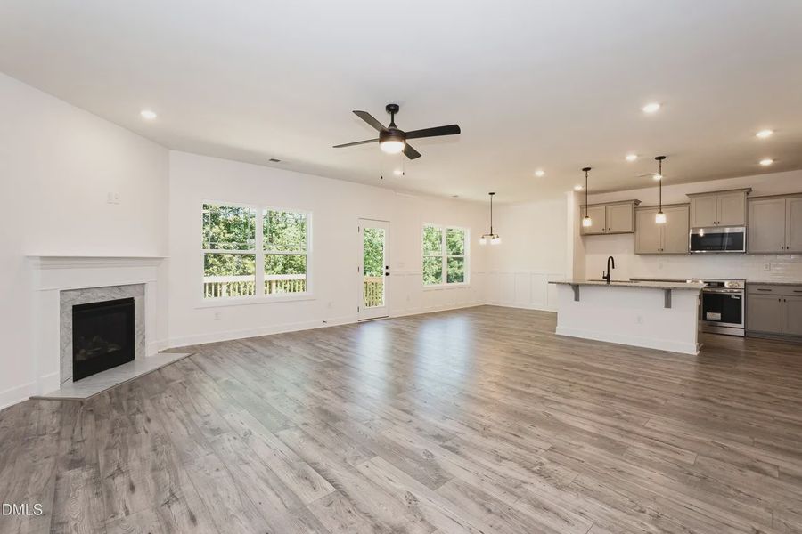Spacious, unfurnished interior of a new home in Southern Estates, Sanford (Image 15).
