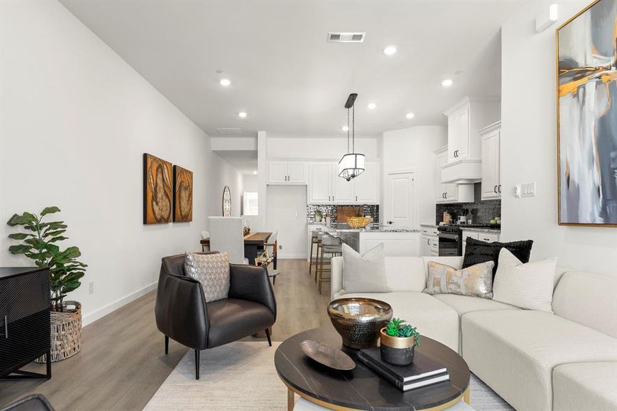 06. 2835 Concord - Family