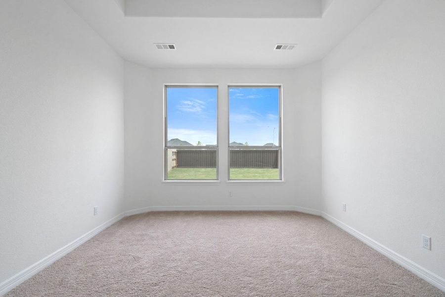 Note: Sample product photo. Actual exterior and interior selections may vary by homesite. Photo may be virtually staged