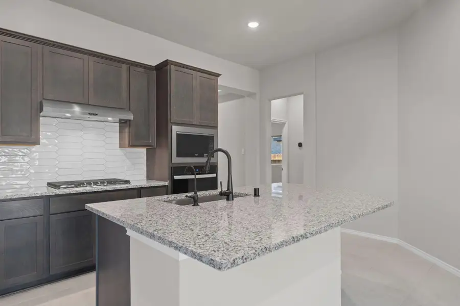 Furnished interior view inside a new home in Grand Central Park, Conroe (Image 10). Furnished interior view inside a new home in Grand Central Park, Conroe (Image 10).