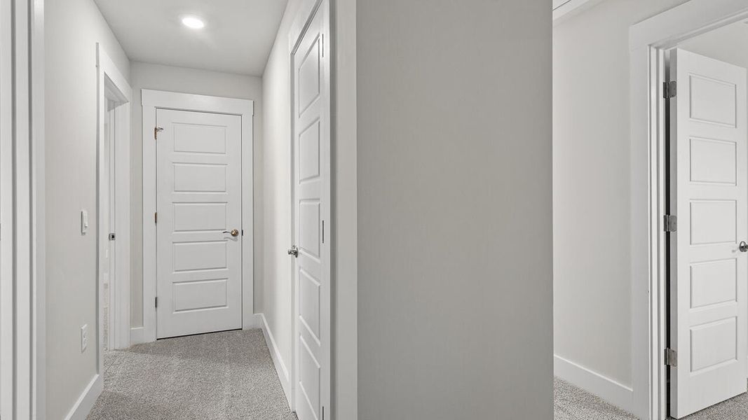 Spacious, unfurnished interior of a new home in Sidbury Station, Castle Hayne (Image 31).