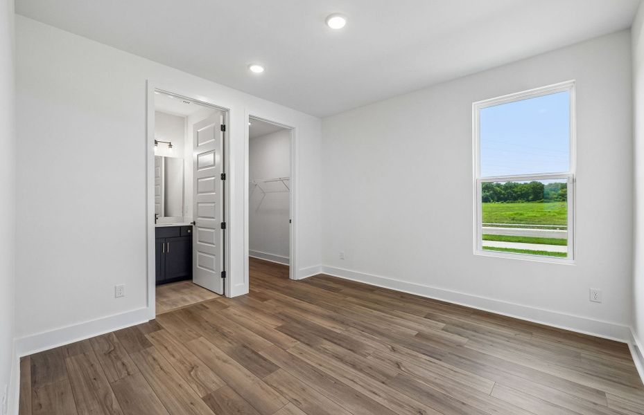Spacious, unfurnished interior of a new home in Del Webb Barton Village, Lebanon (Image 38). Spacious, unfurnished interior of a new home in Del Webb Barton Village, Lebanon (Image 38).