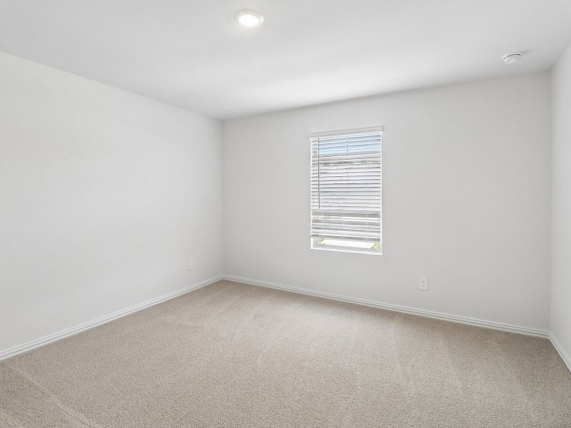 Spacious, unfurnished interior of a new home in Stella Hills, Denton (Image 17).