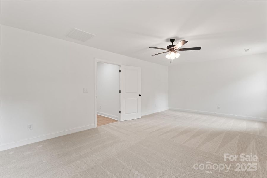 Spacious, unfurnished interior of a new home in , Harrisburg (Image 33). Spacious, unfurnished interior of a new home in , Harrisburg (Image 33).