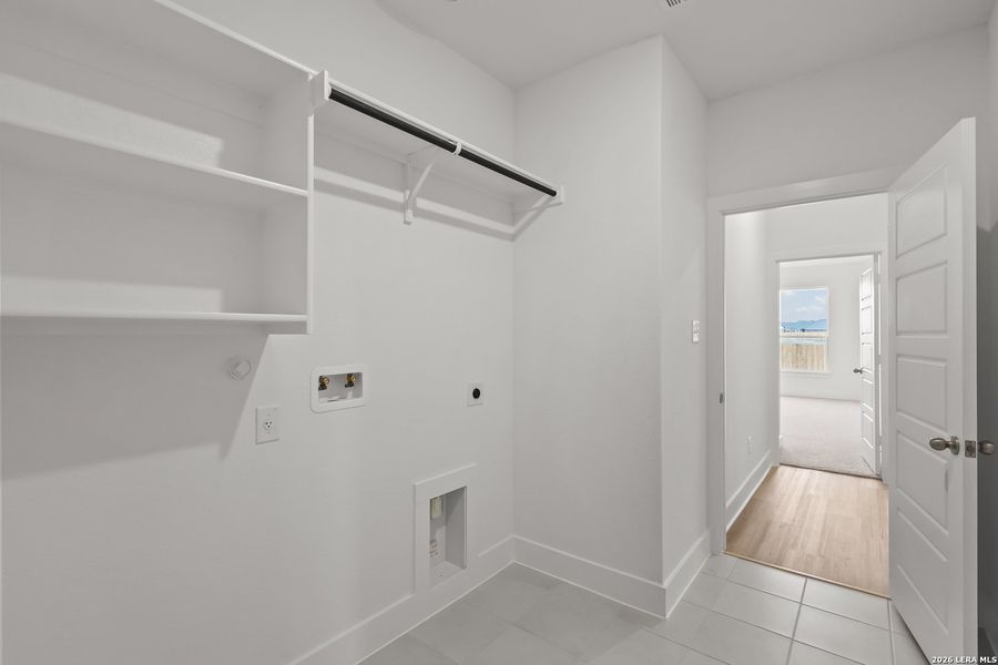 Spacious, unfurnished interior of a new home in Megan's Landing, Castroville (Image 29).