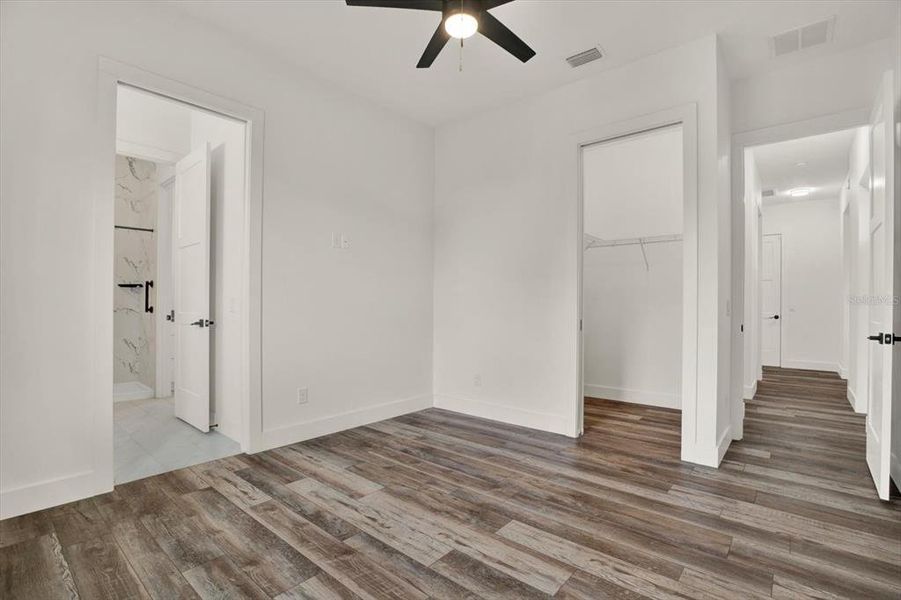 Spacious, unfurnished interior of a new home in , Dade City (Image 41). Spacious, unfurnished interior of a new home in , Dade City (Image 41).