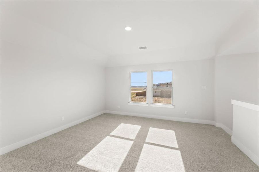 1504 Blackthorne-Game Room-1