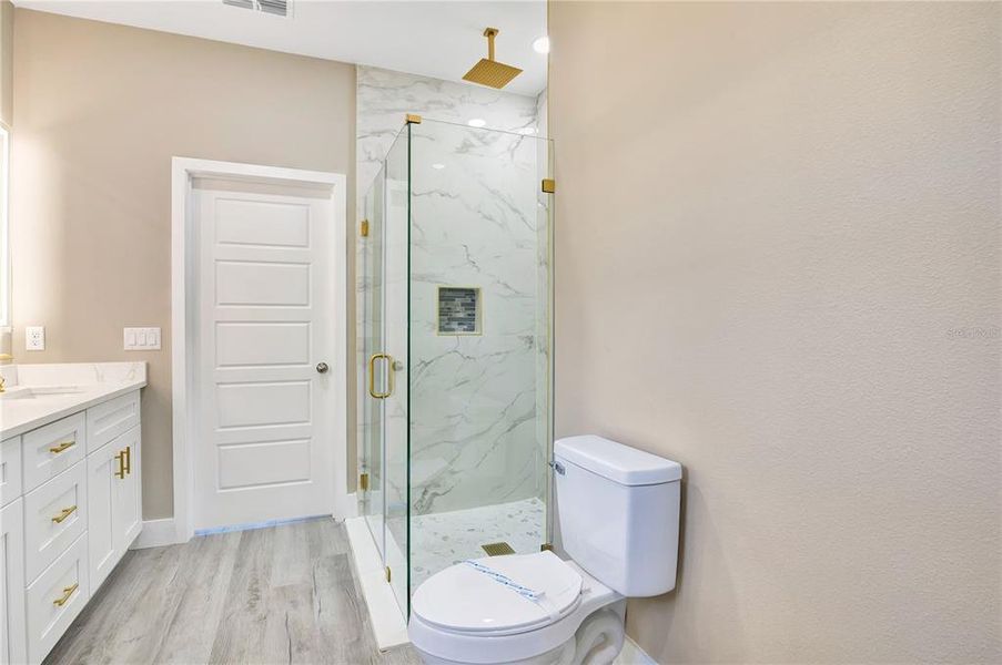 Furnished interior view inside a new home in , Winter Garden (Image 13).