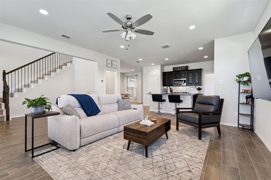 Furnished interior view inside a new home in Solterra, Mesquite (Image 16). Furnished interior view inside a new home in Solterra, Mesquite (Image 16).