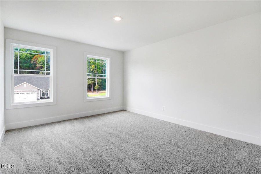 Spacious, unfurnished interior of a new home in Hidden Pines, Cameron (Image 29).