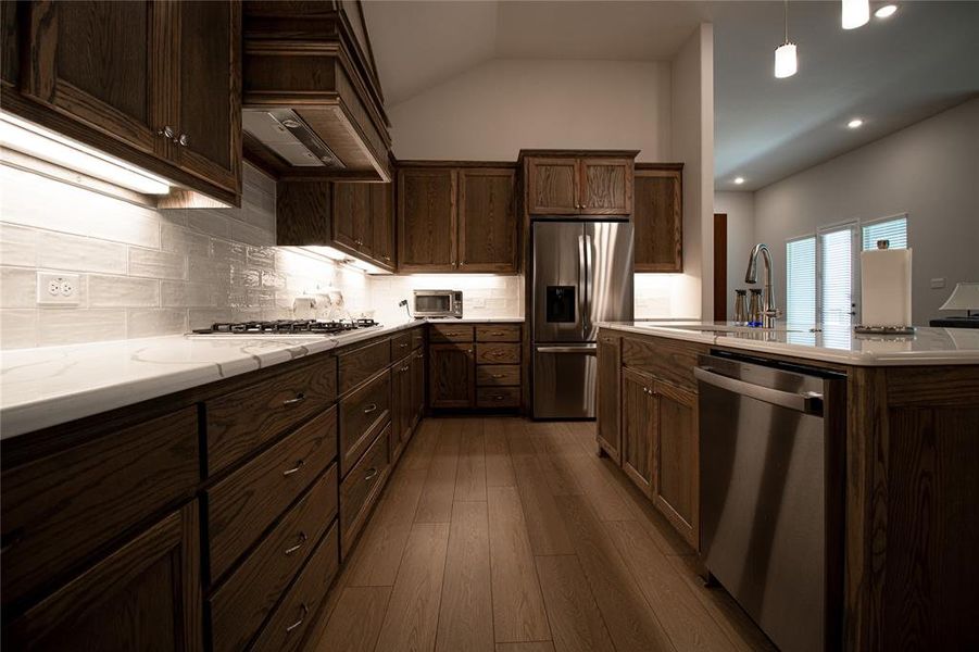 Furnished interior view inside a new home in , Rowlett (Image 25).