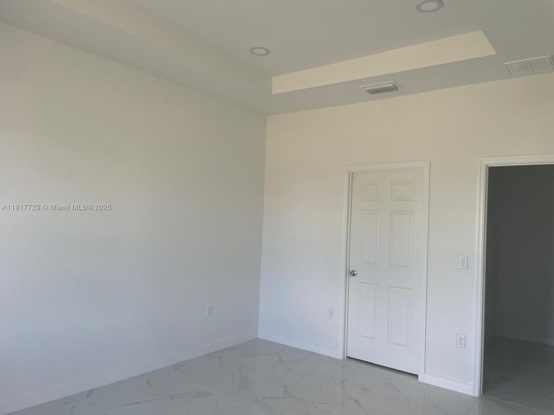Spacious, unfurnished interior of a new home in , Lehigh Acres (Image 7). Spacious, unfurnished interior of a new home in , Lehigh Acres (Image 7).