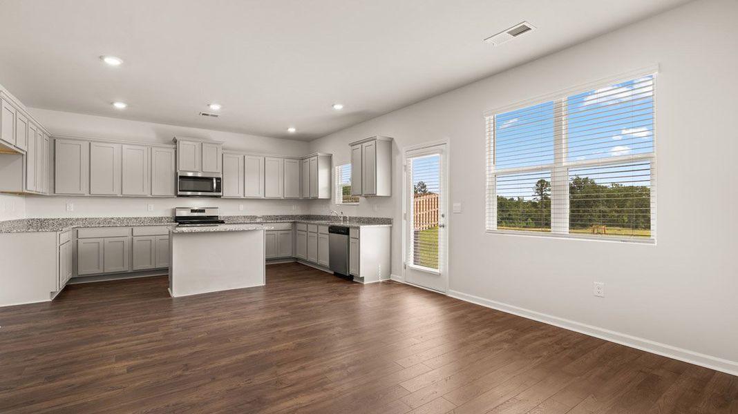 Image 31 representing the Grayson by D.R. Horton in Highland Hills, Graniteville, SC.