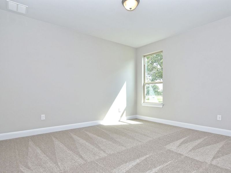 Representative unfurnished interior of a home built from the San Simeon I by Giddens Homes in Clearwater Ranch, Liberty Hill (Image 424).