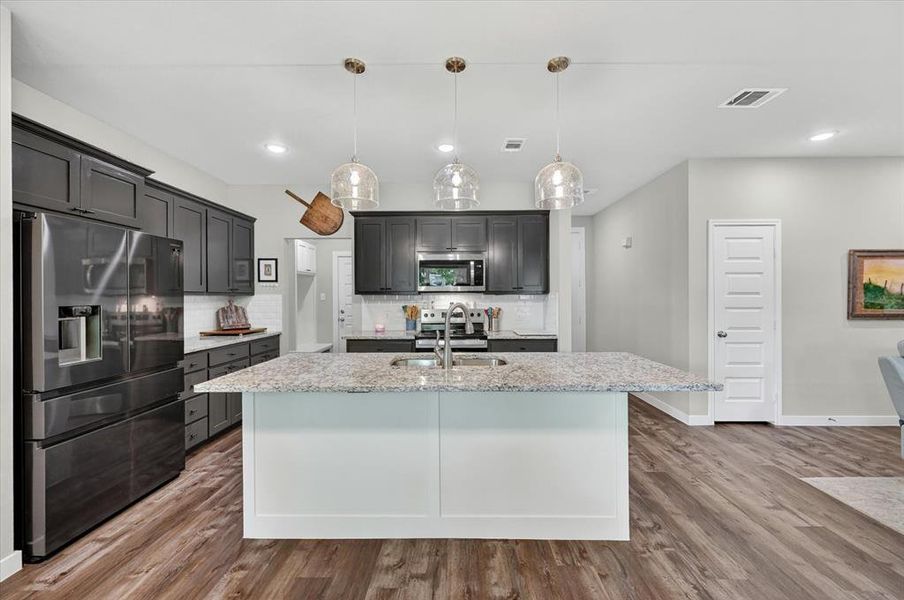 Furnished interior view inside a new home in , Cleburne (Image 11).