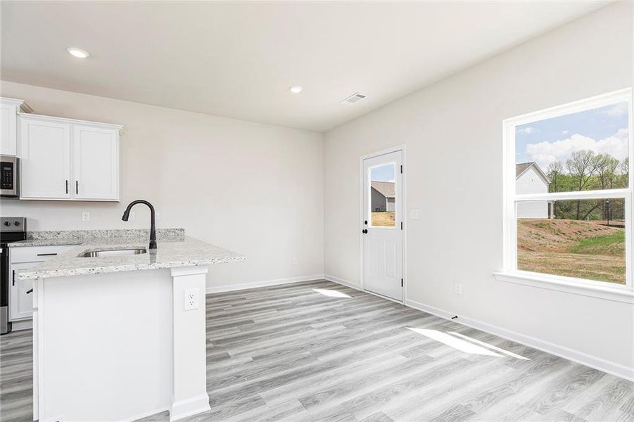 Furnished interior view inside a new home in Lake Preserve at Jackson Trail, Jefferson (Image 7). Furnished interior view inside a new home in Lake Preserve at Jackson Trail, Jefferson (Image 7).