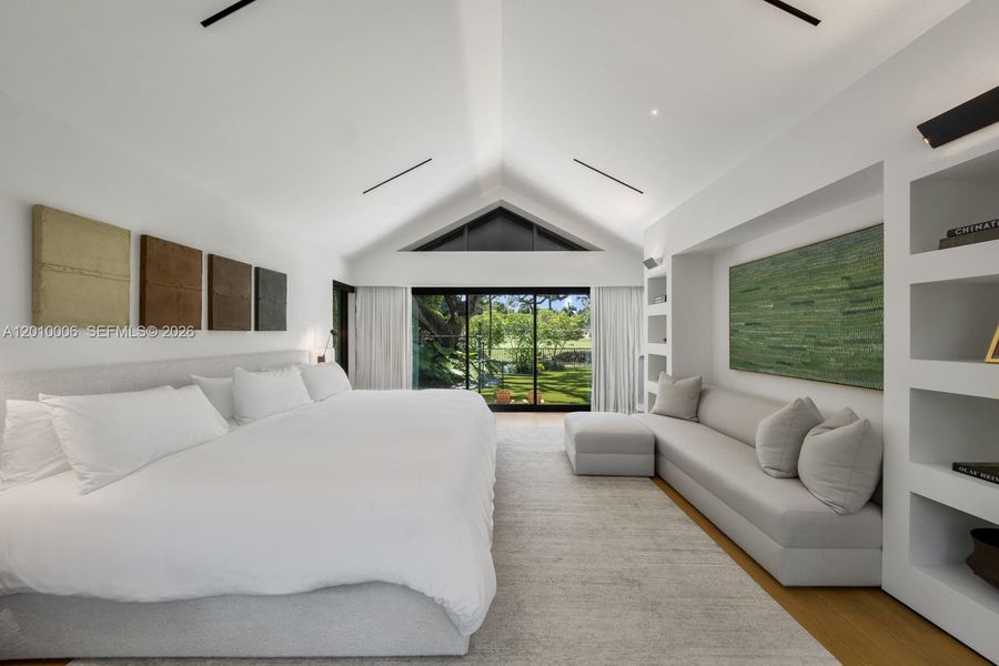 Furnished interior view inside a new home in , Coral Gables (Image 16).