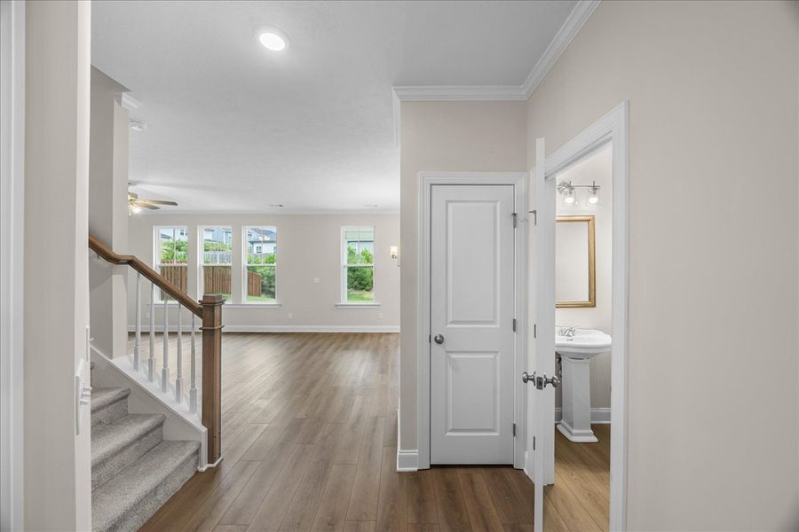 Spacious, unfurnished interior of a new home in Windsor, North Augusta (Image 17).