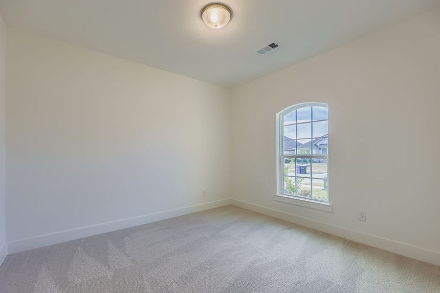 1817 Flowerfield - Bedroom 1817 Flowerfield - Bedroom