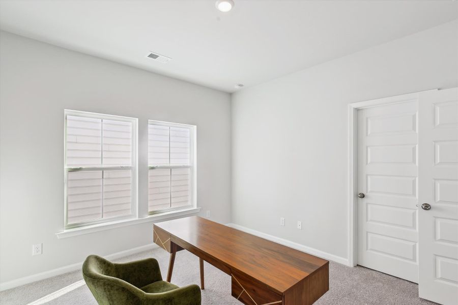 Furnished interior view inside a new home in Saint John's Lake: Arbor Collection, Johns Island (Image 7).