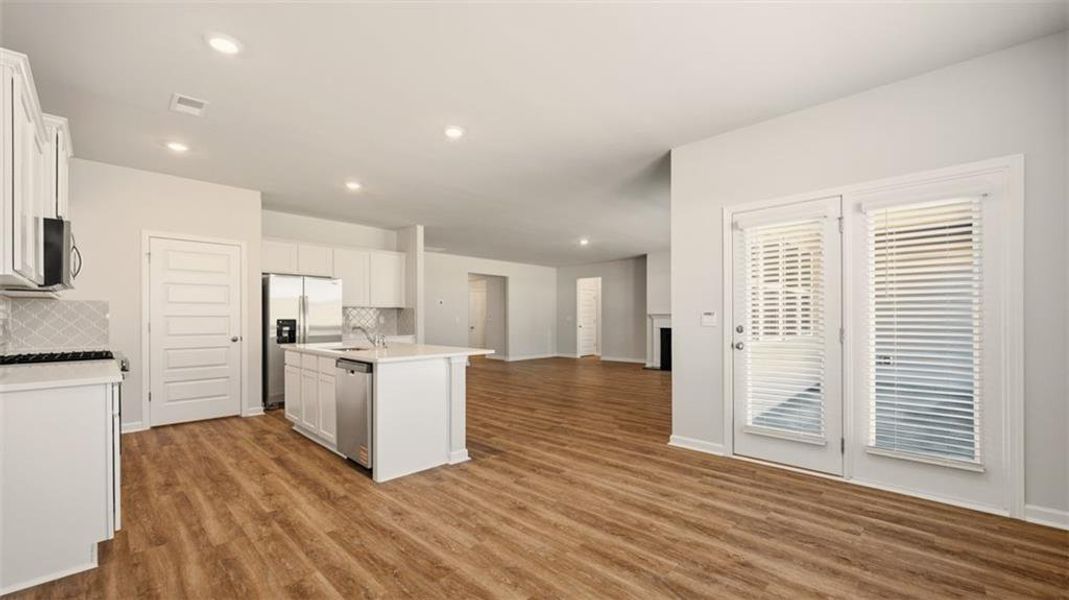 Furnished interior view inside a new home in Kingston Ranch at Lake Oconee, Buckhead (Image 4).