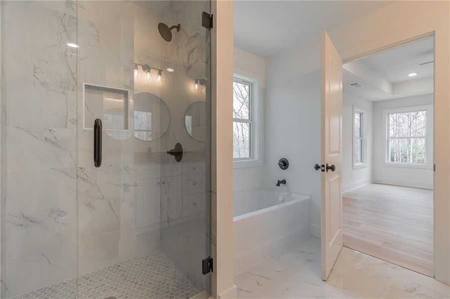 Furnished interior view inside a new home in , Gainesville (Image 11).