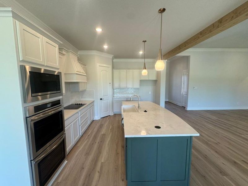 Furnished interior view inside a new home in Creekview Addition, Van Alstyne (Image 7).