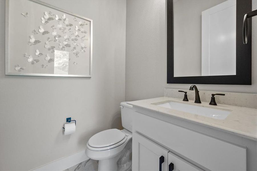 Bathroom also with quartz counter tops!