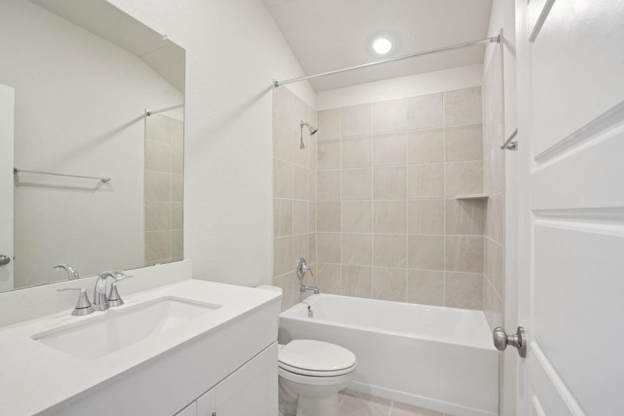 Furnished interior view inside a new home in Pine Lake Cove - Traditional Series, Montgomery (Image 9).