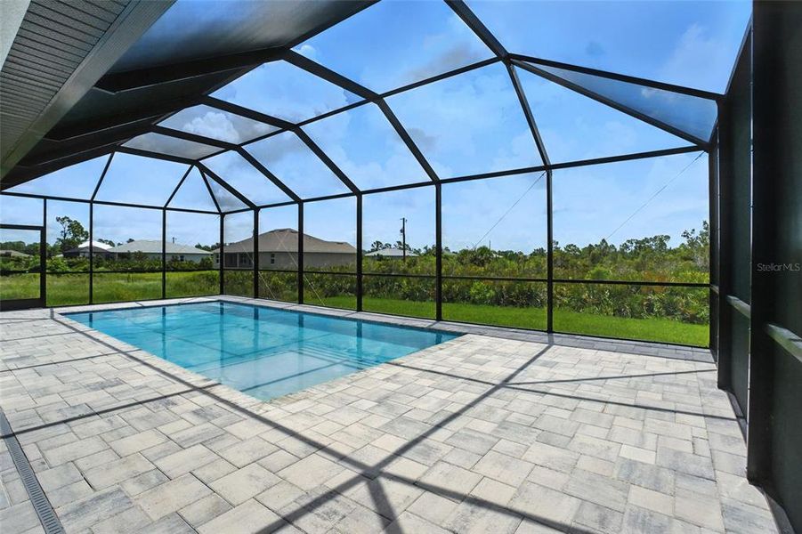 Exterior details and patio area of a home in , Port Charlotte (Image 25).