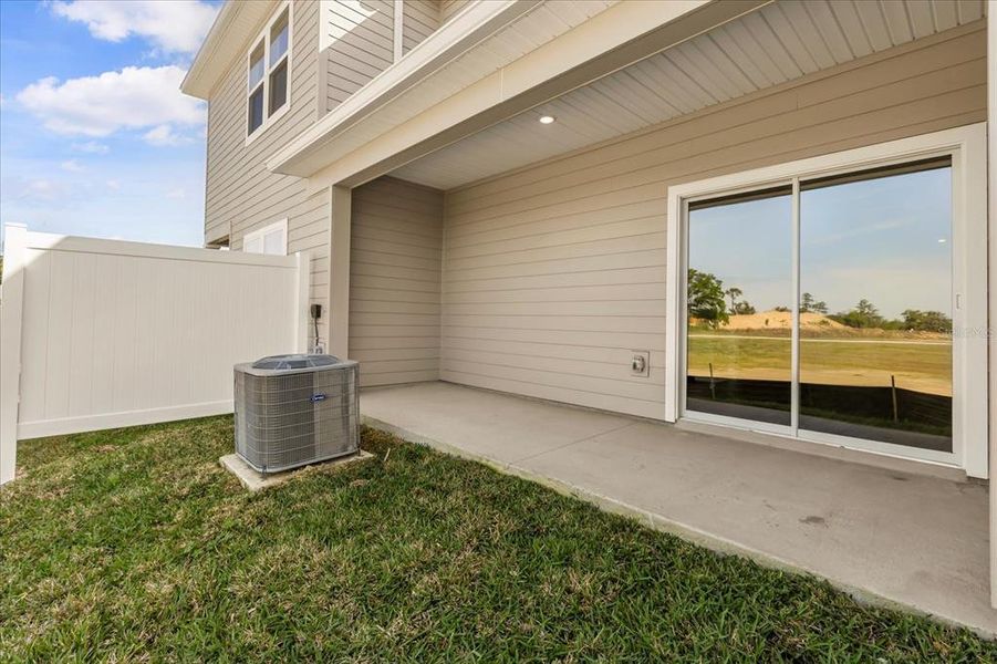 Exterior details and patio area of a home in , Ocala (Image 18).