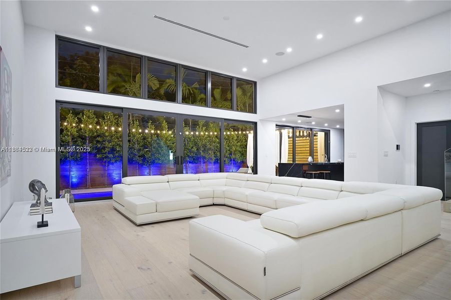 Furnished interior view inside a new home in , Miami (Image 38).