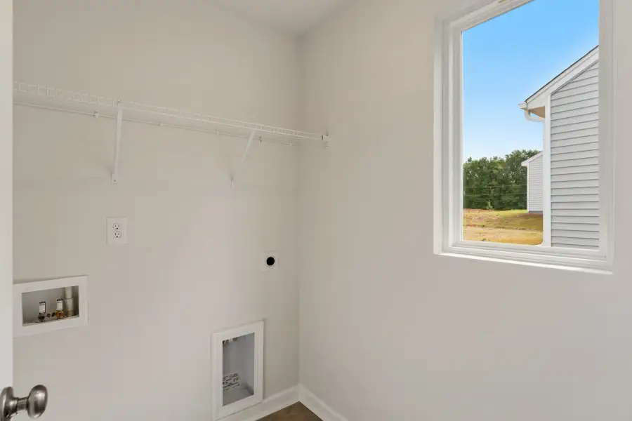 Spacious, unfurnished interior of a new home in Evergreen, Spartanburg (Image 12). Spacious, unfurnished interior of a new home in Evergreen, Spartanburg (Image 12).