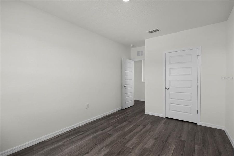 Spacious, unfurnished interior of a new home in Harmony at Lake Eloise, Winter Haven (Image 23). Spacious, unfurnished interior of a new home in Harmony at Lake Eloise, Winter Haven (Image 23).