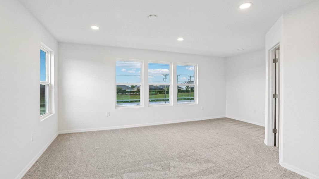 Furnished interior view inside a new home in Twin Oaks, Zephyrhills (Image 20).