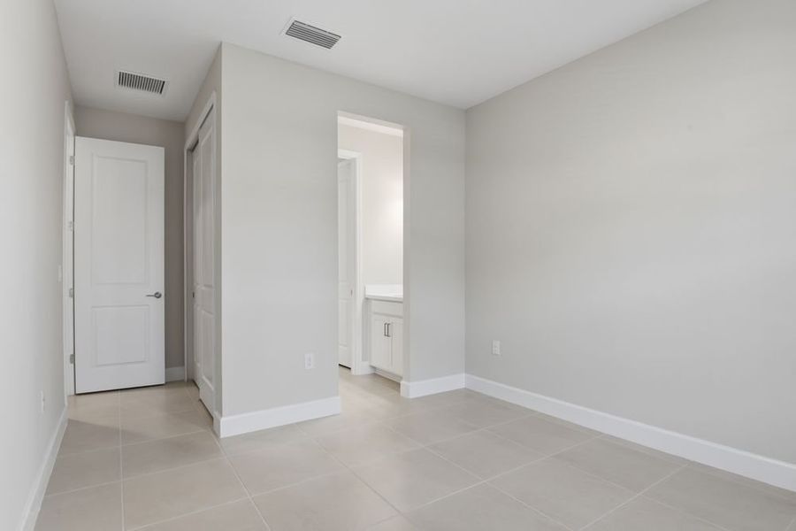 Spacious, unfurnished interior of a new home in Ardisia Park, New Smyrna Beach (Image 40). Spacious, unfurnished interior of a new home in Ardisia Park, New Smyrna Beach (Image 40).
