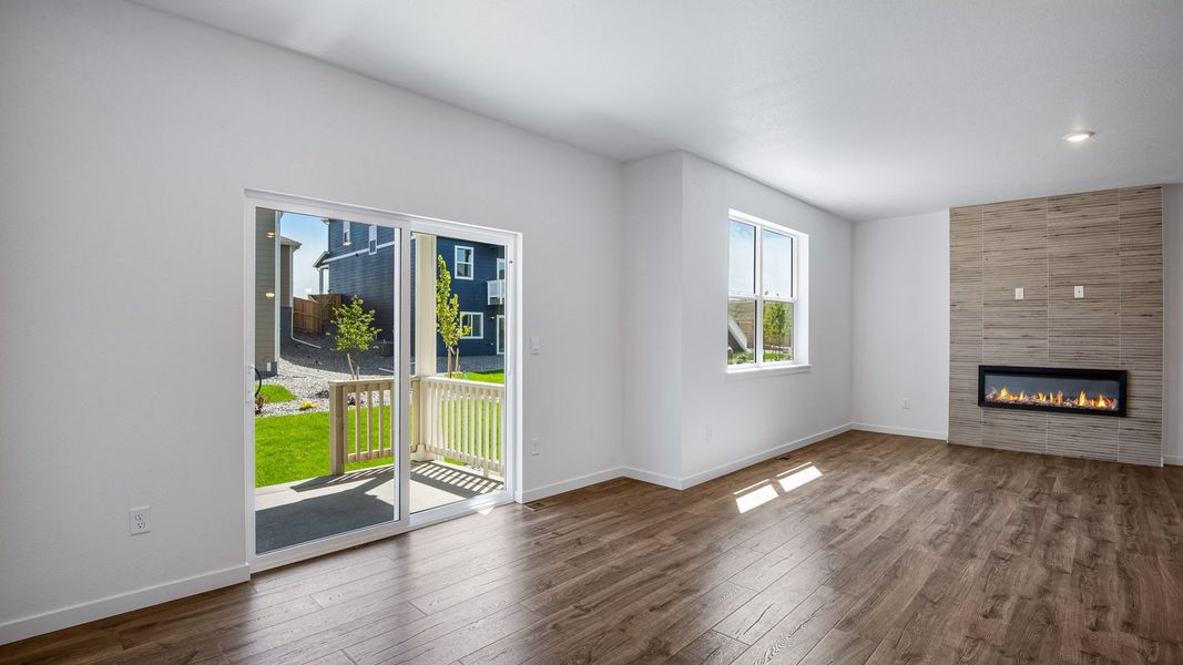 Spacious, unfurnished interior of a new home in Trails at Crowfoot, Parker (Image 29).
