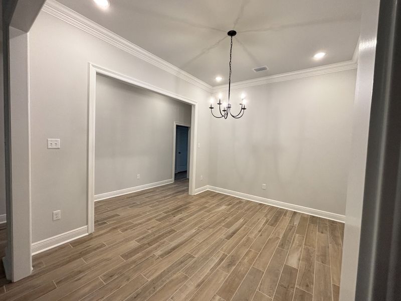 Spacious, unfurnished interior of a new home in Bird Song at Hammock Bay, Freeport (Image 17).