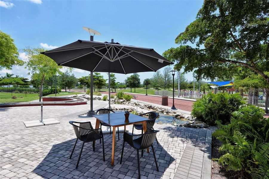 Community amenities in , Sarasota (Image 27).