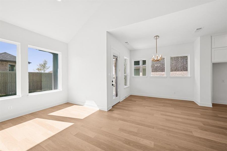 Spacious, unfurnished interior of a new home in Pecan Square - Gardens, Northlake (Image 23).