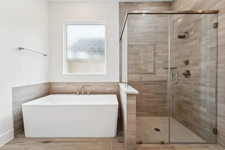 Furnished interior view inside a new home in Kresston, Montgomery (Image 15).