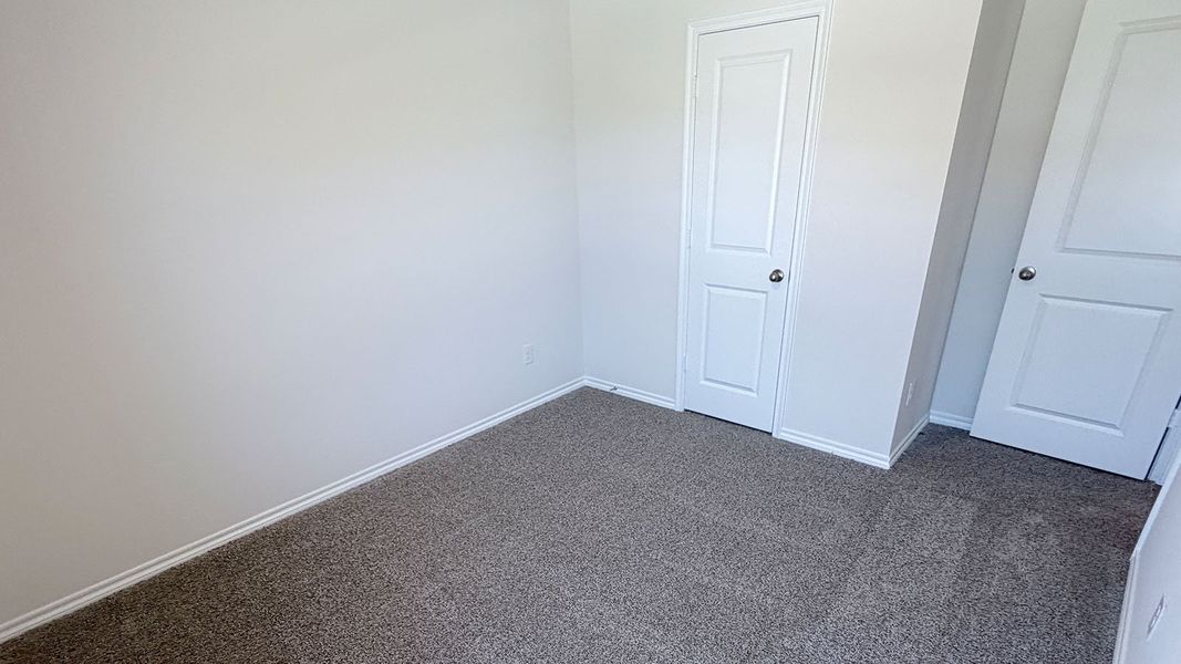 Spacious, unfurnished interior of a new home in Riverfield, Josephine (Image 14).