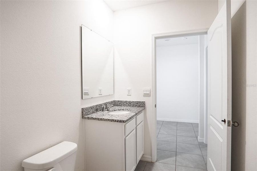 Furnished interior view inside a new home in , Zellwood (Image 11).
