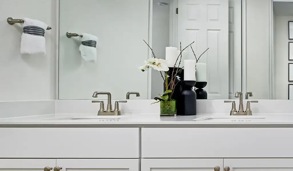 Agate-X922-SeasonsatGreggRanch Bathroom
