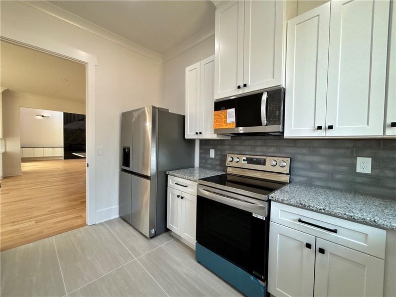 Furnished interior view inside a new home in , Buford (Image 6).