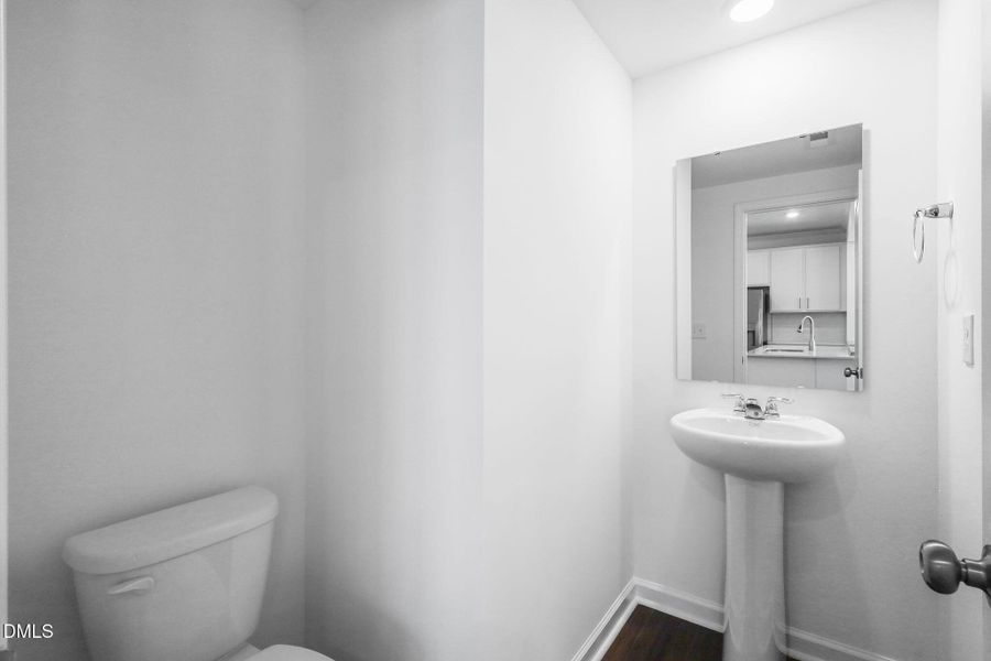 SUN_CaitlinCrossing_Pic_Chadwick-16