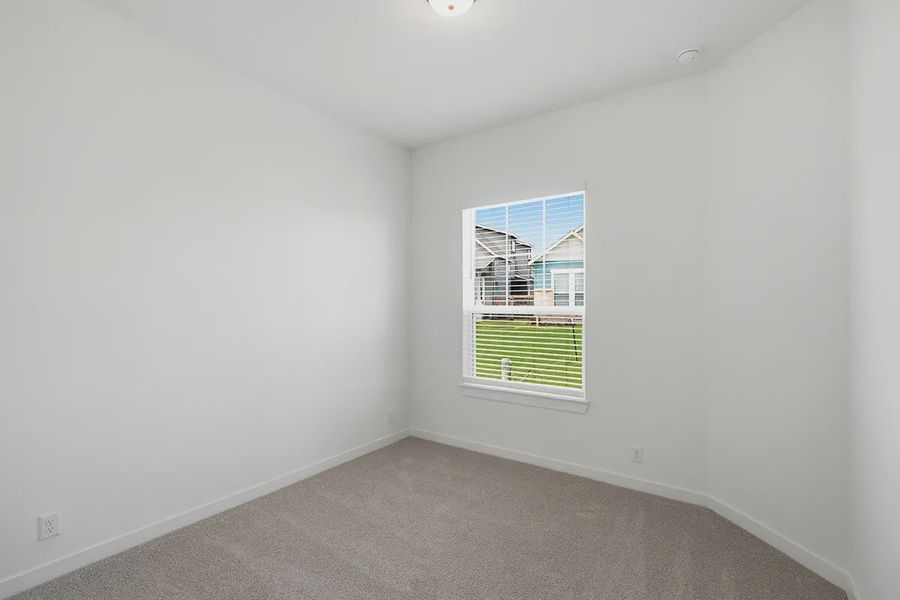 Spacious, unfurnished interior of a new home in The Crossvine, Schertz (Image 20).