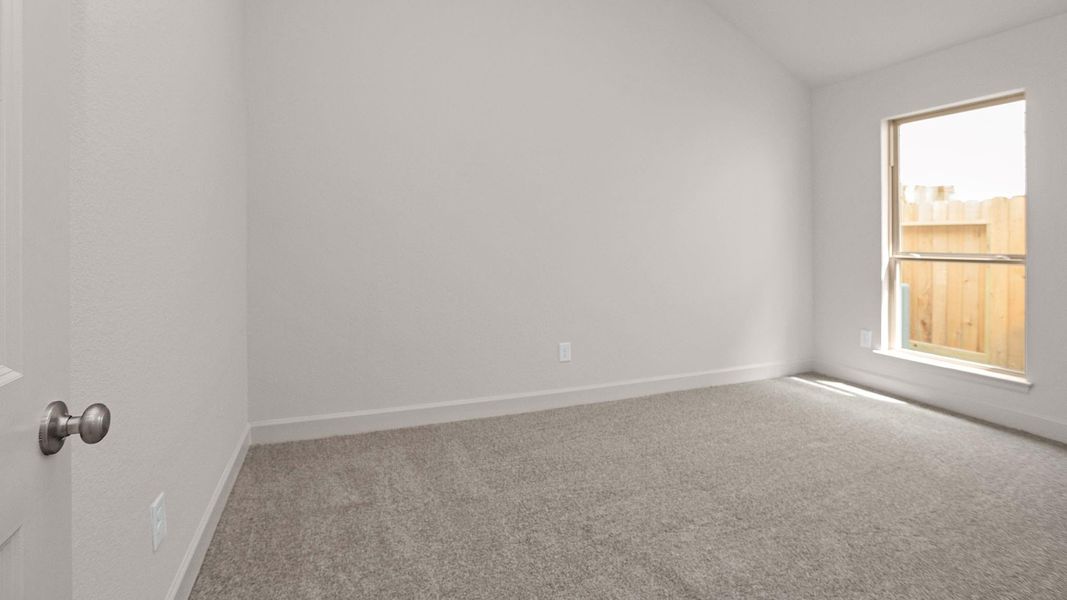 Spacious, unfurnished interior of a new home in Escondido 50', Magnolia (Image 5).