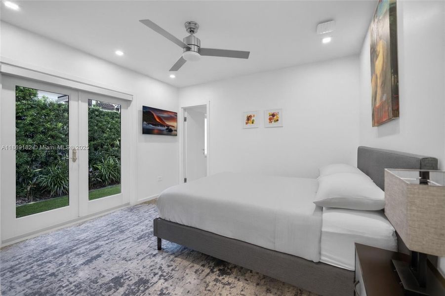 Furnished interior view inside a new home in , Coral Gables (Image 18).